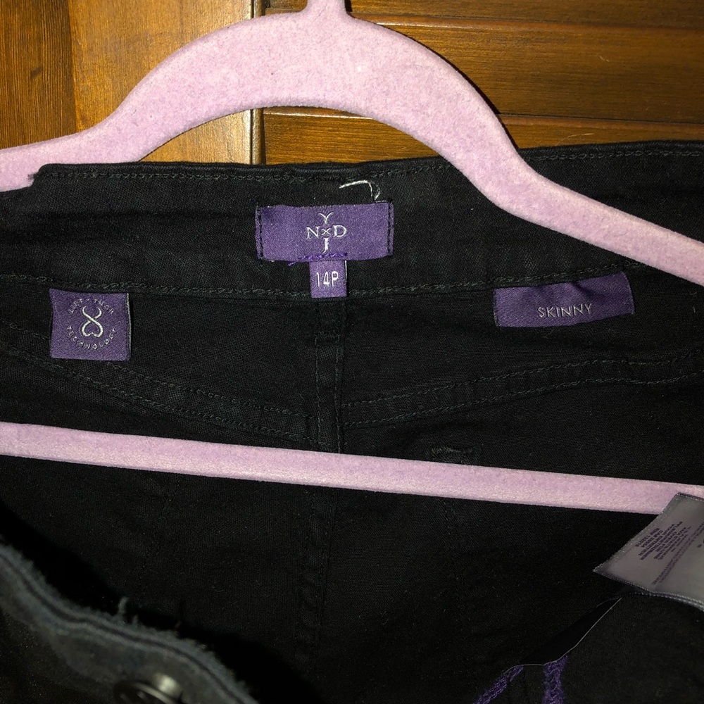 NYDJ 14P black coated jeans NWOT